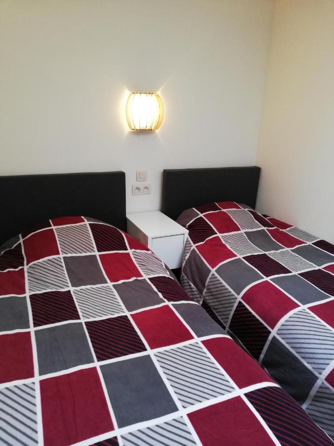Budgetroom Lommel Esterno foto
